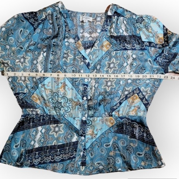 Umgee Botanical Print Contrast Trim Button Blouse